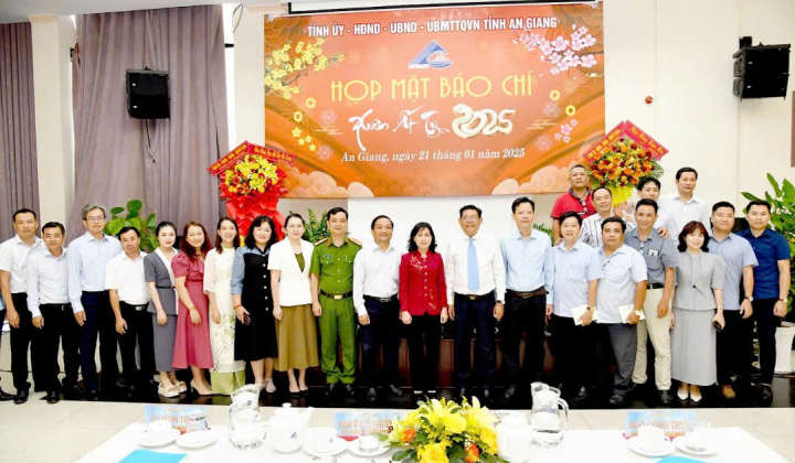 An Giang họp mặt báo chí Xuân Ất Tỵ 2025