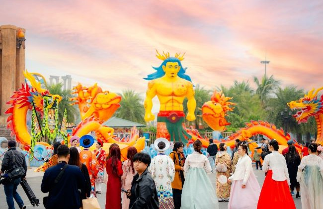 Đón Tết sớm theo cách của cư dân các “điểm cầu” Vinhomes khắp cả nước