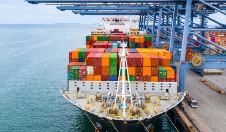 Việt Nam: Xuất nhập khẩu năm 2024 'cán mốc' 786 tỷ USD