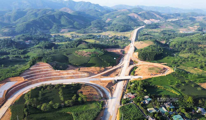 Đẩy nhanh tiến độ 4 dự án đường bộ cao tốc trọng điểm phía Bắc