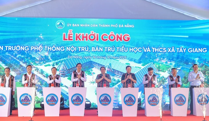 Xây dựng trường học kiên cố, hiện đại, hướng tới phát triển toàn diện “đức, trí, thể, mỹ” cho học sinh