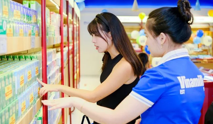 Vinamilk tăng tốc doanh thu quý III nhờ chuyển đổi số và mở rộng cửa hàng