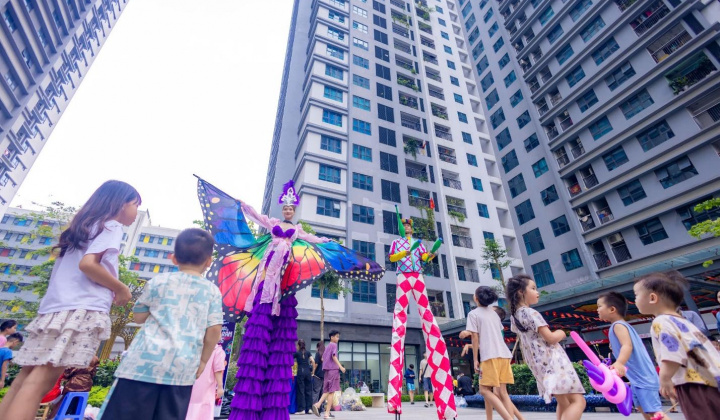 Sắc màu trung thu trong khu đô thị hiện đại