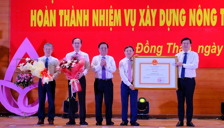 Đồng Tháp chung tay chăm lo dân sinh, làm đẹp nông thôn mới