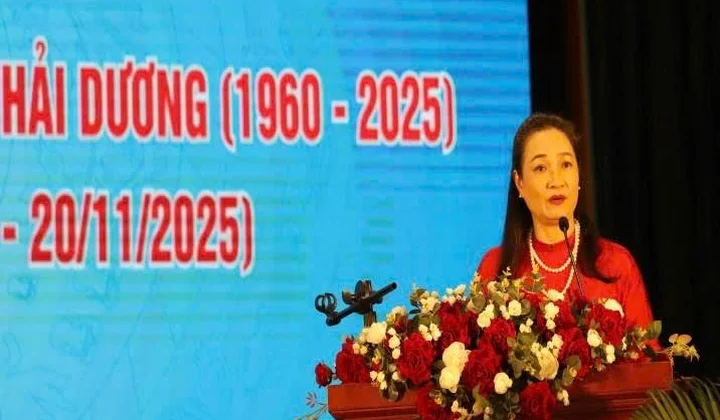 TTƯT.PGS.TS.BS Đinh Thị Diệu Hằng: Sâu nặng một tình yêu nghề