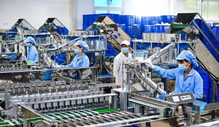 Tập trung ưu tiên giữ vững ổn định kinh tế vĩ mô, thúc đẩy xuất khẩu