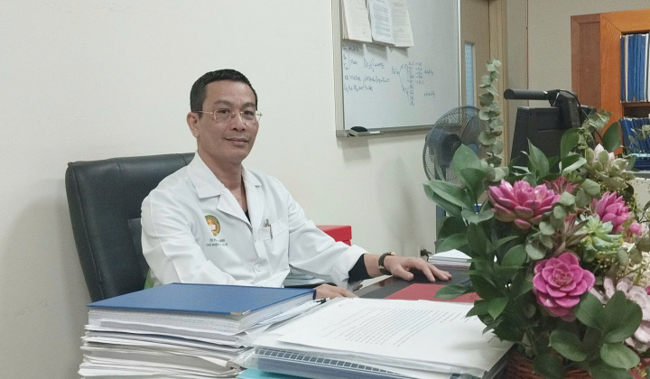 Đại tá, PGS.TS.BS. Phạm Thái Dũng: Giỏi chuyên môn, giàu y đức