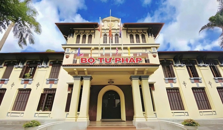 Xây dựng cấu trúc hệ thống pháp luật phải cân đối, hài hòa, hợp lý giữa các lĩnh vực