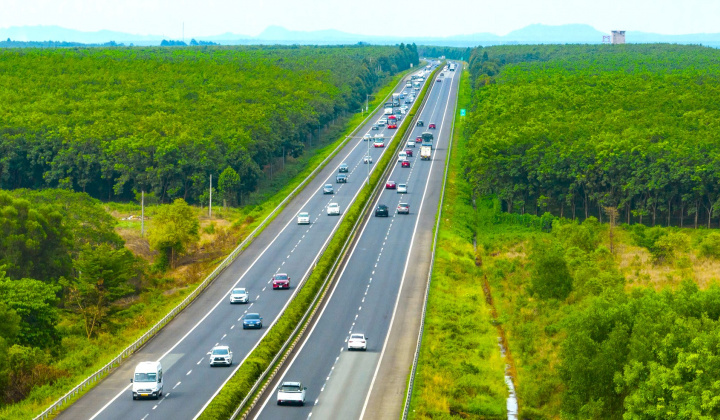 Lộ trình áp dụng quy chuẩn kỹ thuật quốc gia về khí thải xe ô tô tham gia giao thông đường bộ