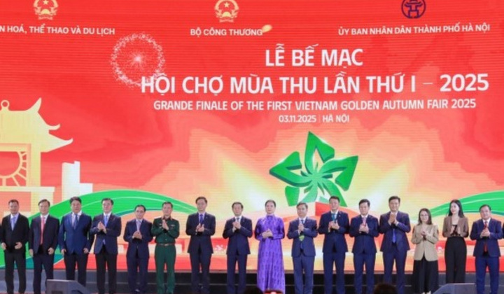 Hội chợ Mùa Thu 2025: Quyên góp hơn 316 tỷ đồng ủng hộ đồng bào vùng lũ
