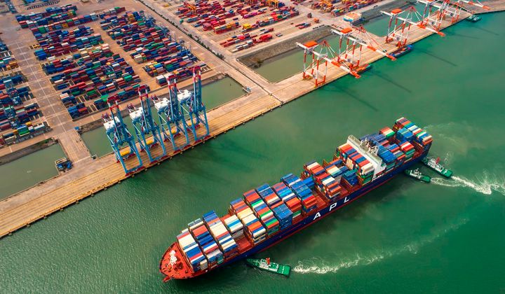 Logistics Việt Nam - vươn mình tiến vào kỷ nguyên mới