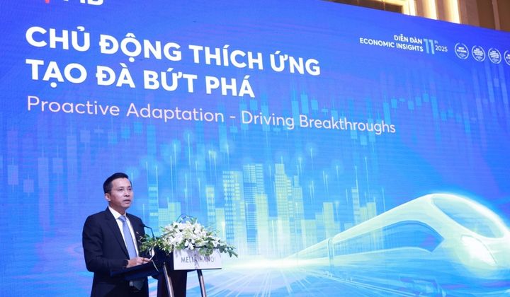 Diễn đàn MB Economic Insights 2025: Kinh tế Việt Nam có tốc độ tăng trưởng nhanh nhất khu vực