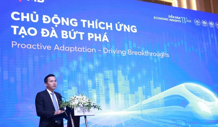 Diễn đàn MB Economic Insights 2025: Kinh tế Việt Nam có tốc độ tăng trưởng nhanh nhất khu vực