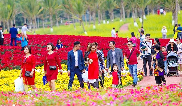 Tập trung khắc phục hậu quả thiên tai, phục hồi sản xuất – kinh doanh, bảo đảm nhu cầu Tết của Nhân dân