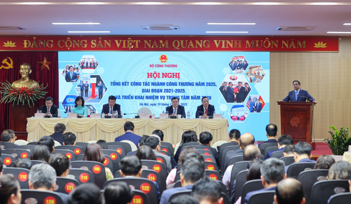 Ngành công thương sẽ tạo sức bật mạnh mẽ, đóng góp quan trọng hơn nữa vào mục tiêu tăng trưởng kinh tế 2 con số