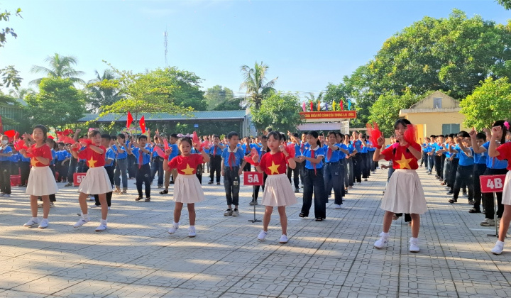 Trường TH Thiệu Thành - Nâng cao chất lượng bằng chữ Tâm của người Thầy