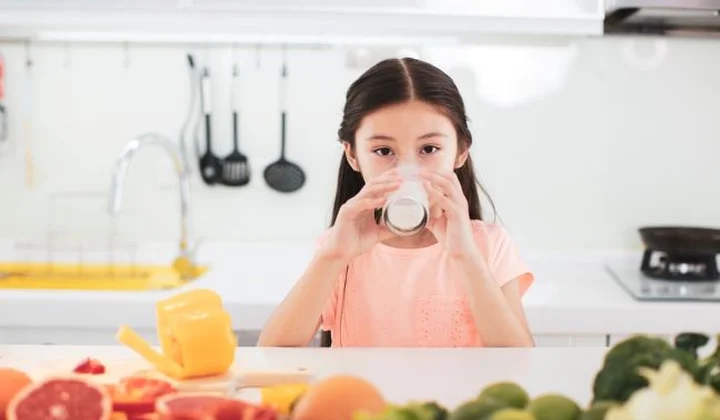 Trẻ biếng ăn: Dùng Vinamilk Probi Cam hằng ngày có hỗ trợ con ăn ngon?