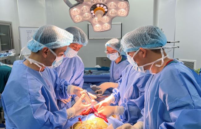 Vinmec Đà Nẵng tái tạo “đường tiêu hóa mới” cho bệnh nhân ung thư thực quản