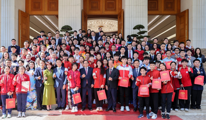 Học để tự khẳng định mình; học để trở thành những công dân hữu ích, phụng sự Tổ quốc, phục vụ nhân dân