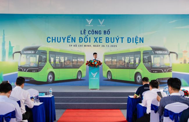 VinBus chính thức vận hành tuyến buýt điện 33 và 150 tại TPHCM