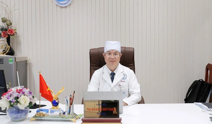 Thầy thuốc Ưu tú Lê Huy Thạch: Hết lòng vì sức khỏe nhân dân