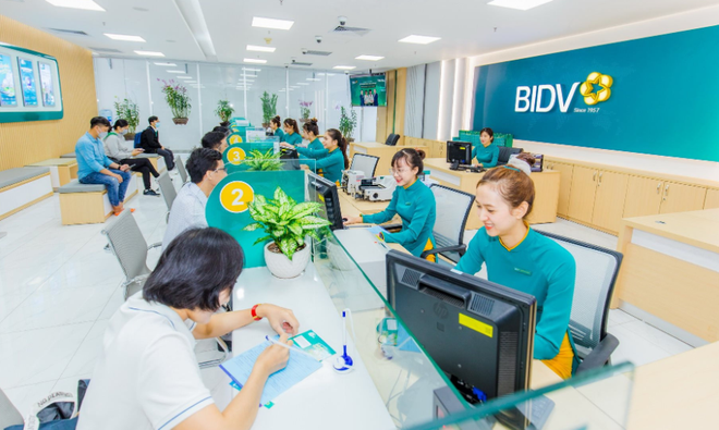 BIDV lần thứ 10 nhận giải Ngân hàng bán lẻ tốt nhất Việt Nam