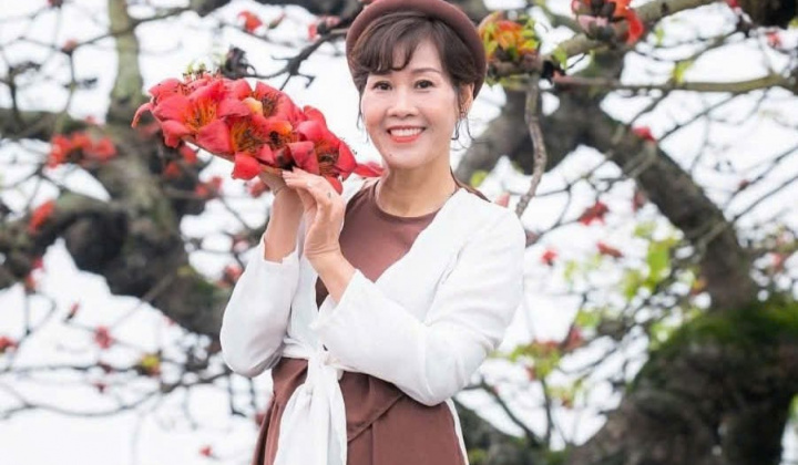 Thạc sĩ, Dược sĩ Lê Thị Minh Chính: Sắc thắm bên thềm tháng 3