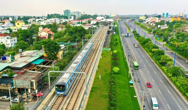 Metro TP HCM và Xanh SM hợp tác phát triển giao thông xanh
