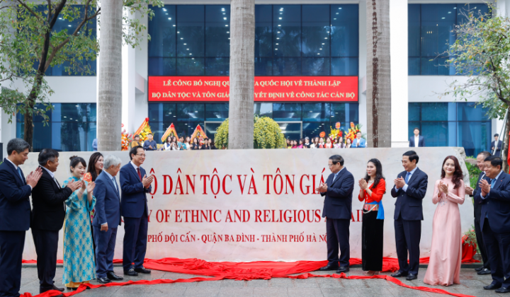 Bảo đảm bình đẳng giữa các dân tộc và tôn giáo, không để ai bị bỏ lại phía sau