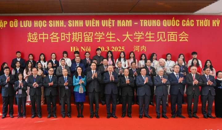 Thế hệ trẻ là lực lượng nòng cốt đưa quan hệ Việt-Trung phát triển tốt đẹp, hiệu quả, bền vững lâu dài