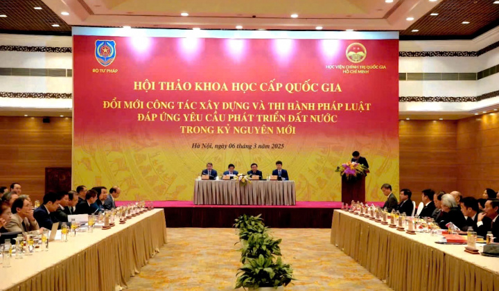 Đổi mới công tác xây dựng và thi hành pháp luật đáp ứng yêu cầu phát triển đất nước trong kỷ nguyên mới