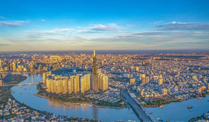 Giải pháp phát huy sức mạnh toàn hệ thống chính trị và nhân dân nhằm phát triển TP Hồ Chí Minh trong kỷ nguyên mới của dân tộc