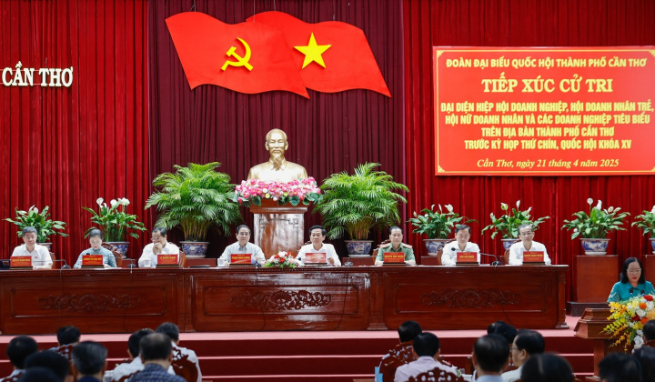 Phát huy tinh thần "thần tốc, táo tạo" trong phát triển đất nước