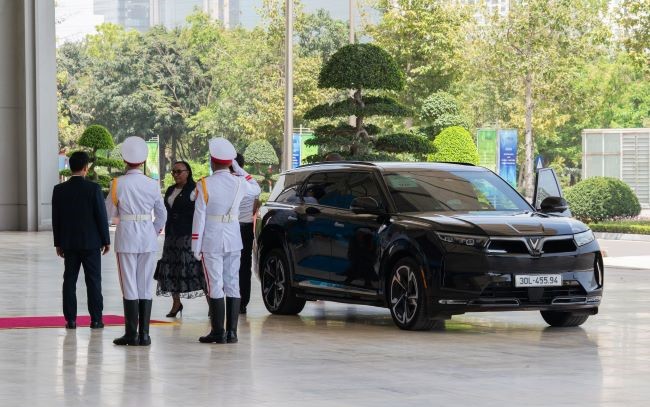 Dàn xe VinFast gây ấn tượng với đại biểu quốc tế tại Hội nghị Thượng đỉnh P4G