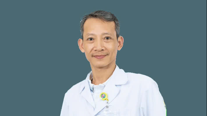 TTƯT, BSCKII. Nguyễn Lê Nhật Minh: Luôn tận tâm, hết lòng phục vụ người bệnh