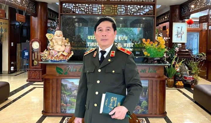 Thiếu tướng, TTND, TS. Đỗ Thế Lộc: Tỏa sáng dấu ấn hai màu áo