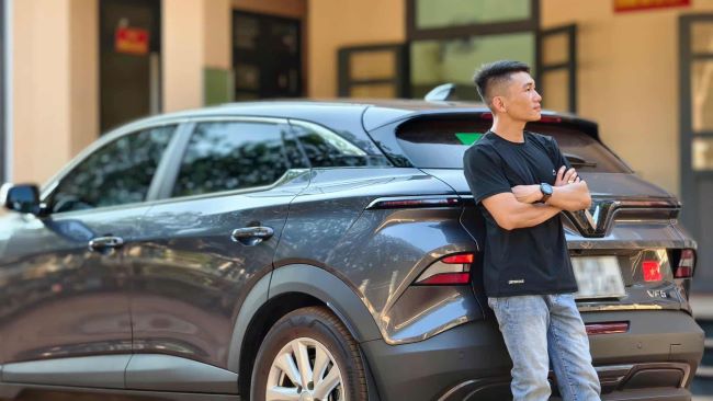 Chọn VF 6 thay vì VF 3: Chủ xe chia sẻ về trải nghiệm lái xe không tốn nhiên liệu