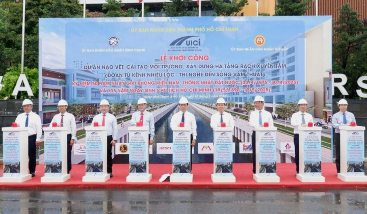 TPHCM: Khởi công dự án cải tạo rạch Xuyên Tâm sau 20 năm chờ đợi