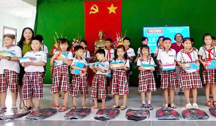 Lan tỏa giá trị nhân văn và tinh thần báo chí cách mạng tại lễ bế giảng ở An Thạnh