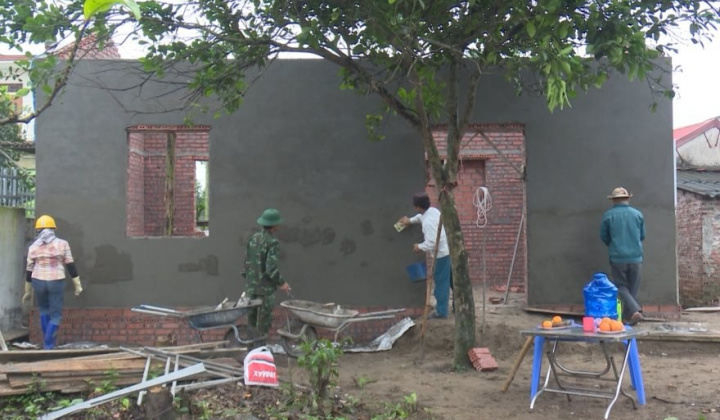 Thái Bình phát động đợt thi đua cao điểm “300 ngày chung tay xóa nhà tạm, nhà dột nát”