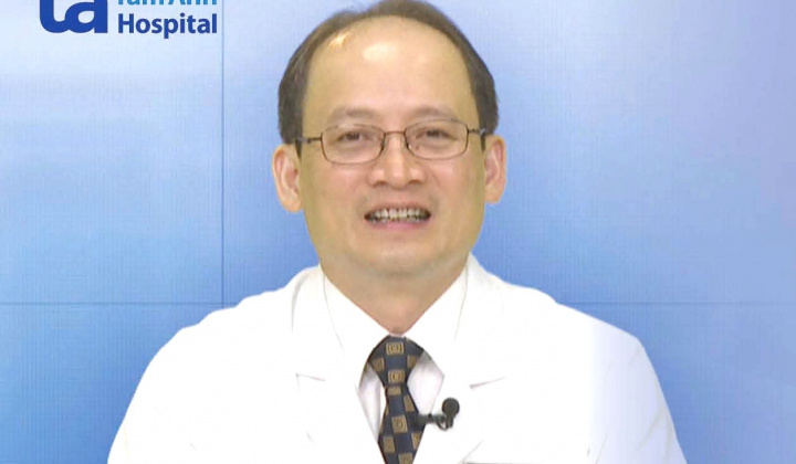 Thầy thuốc Ưu tú. TS.BS.Vũ Trường Khanh: Tận hiến với nghề trong tình yêu thương con người