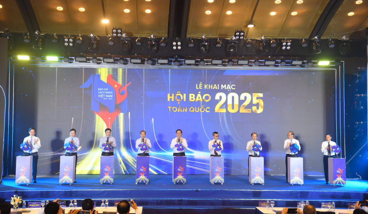 Dấu ấn 100 năm Báo chí Cách mạng Việt Nam đồng hành cùng dân tộc, phụng sự Tổ quốc và Nhân dân