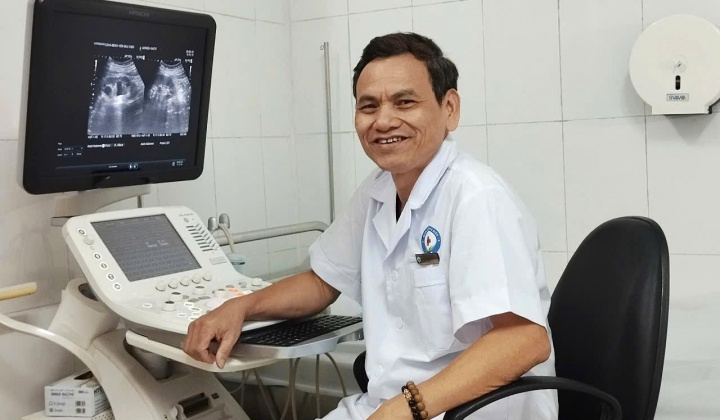 BSCKII. Dương Văn Thành: Màu áo blouse mãi tỏa sáng trong trái tim