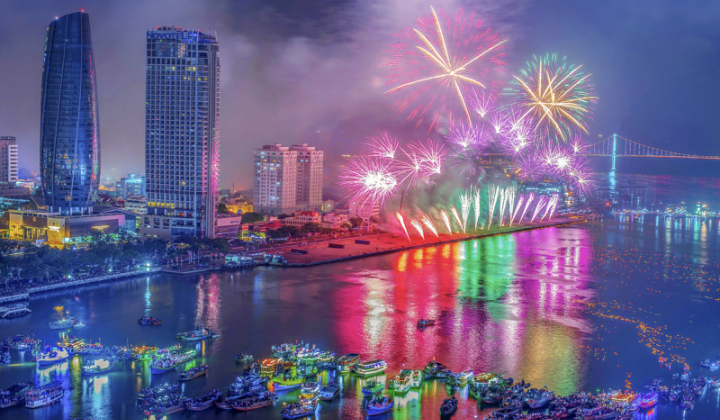 Đưa Đà Nẵng thực sự trở thành cửa ngõ, gắn kết nền kinh tế nước ta, là một bộ phận quan trọng của kinh tế thế giới