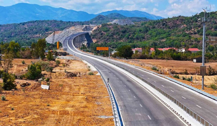 Mục tiêu đạt 3.000 Km đường cao tốc trong năm 2025 là không thay đổi