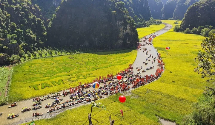 Phát triển du lịch Ninh Bình trong không gian mới