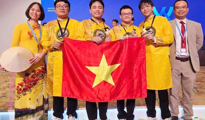 Đội tuyển Việt Nam lần đầu giành 4 Huy chương Vàng tại Olympic Hóa học Quốc tế