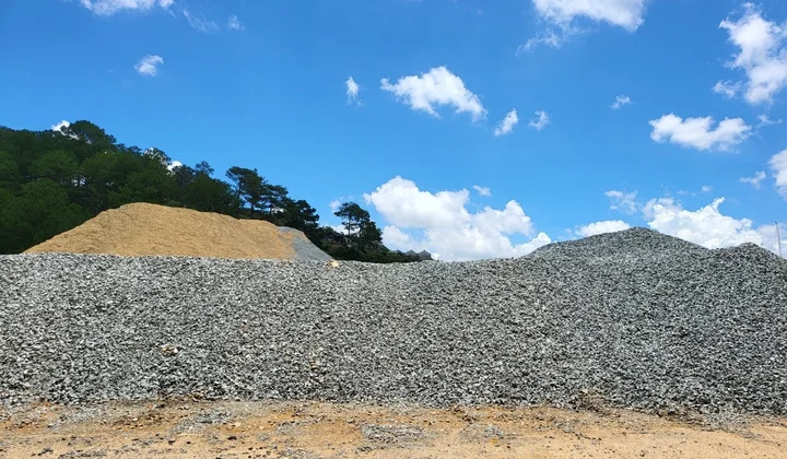 Hoàn thiện hành lang pháp lý về khai thác khoáng sản làm vật liệu xây dựng