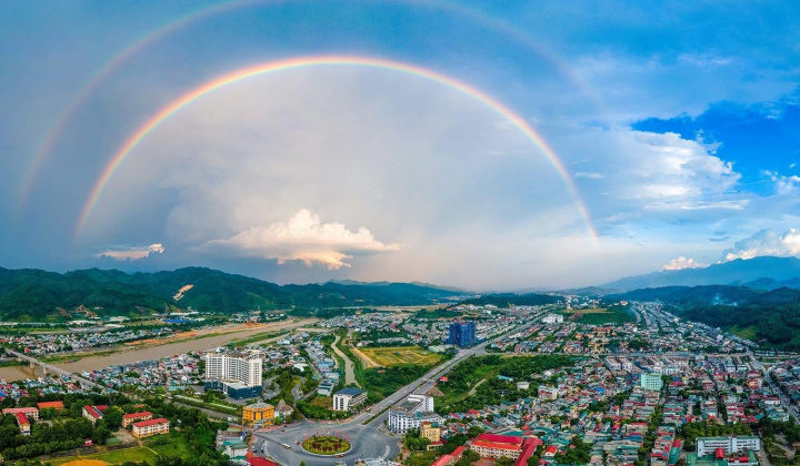 Phát triển Lào Cai thành cực tăng trưởng và đầu mối giao thương quốc tế vùng trung du, đồng bằng Bắc bộ