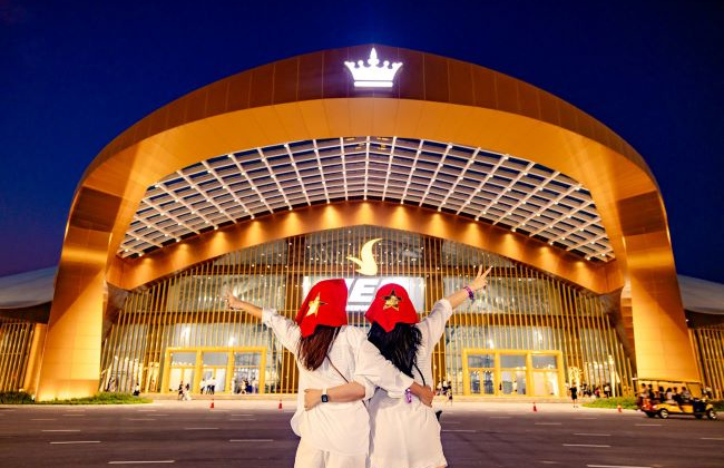 Công trình biểu tượng khát vọng Việt Nam rực sáng cùng 8Wonder 2025